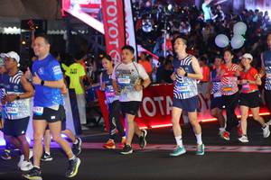 BIB: 
                            <button type="button" onclick="openModal(23355203)" class="btn btn-primary btn-sm float-right btn-popup" data-toggle="modal" data-target=".modal-high-quality">
                        <i class="fas fa-shopping-cart"></i> Add to Cart
                    </button>
                                            <button type="button" onclick="isThisMe(23355203, true)" class="btn btn-success btn-sm float-right btn-popup btn-isme hidden" data-toggle="tooltip" data-placement="bottom" title="นี่คือรูปของคุณใช่ไหม คลิกที่นี่เพื่อเอาเข้าอัลบั้ม">
                        <i class="fas fa-plus"></i> Add to album
                    </button>
                    <button type="button" onclick="isThisMe(23355203, false)" class="btn btn-warning btn-sm float-right btn-popup btn-isnotme hidden">
                        <i class="fas fa-ban"></i> Remove from album
                    </button>